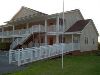 Shore Stay Suites Cape Charles Bagian luar foto